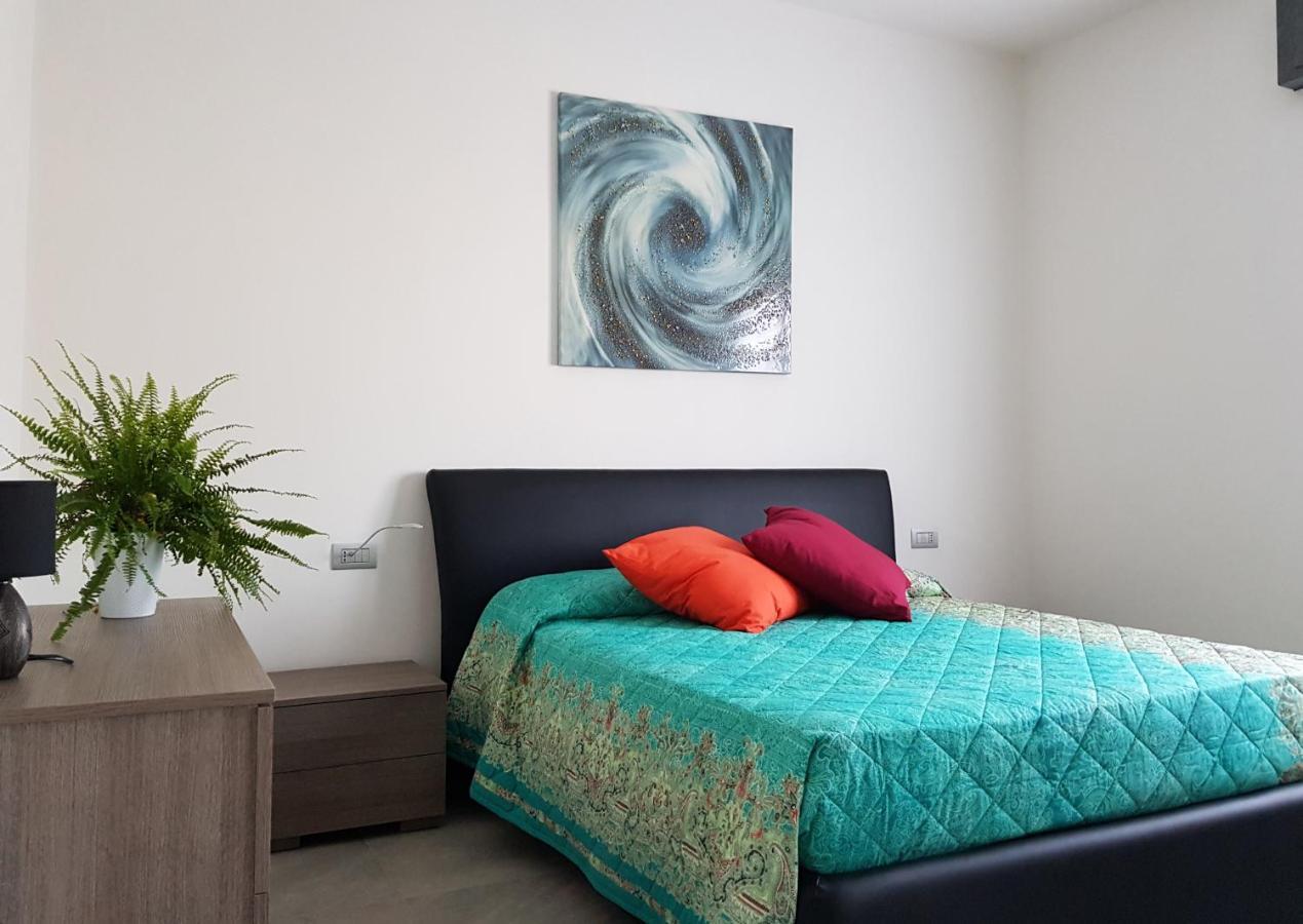 Yelay Apartments & Holiday Lago Di Garda Raffa Dış mekan fotoğraf